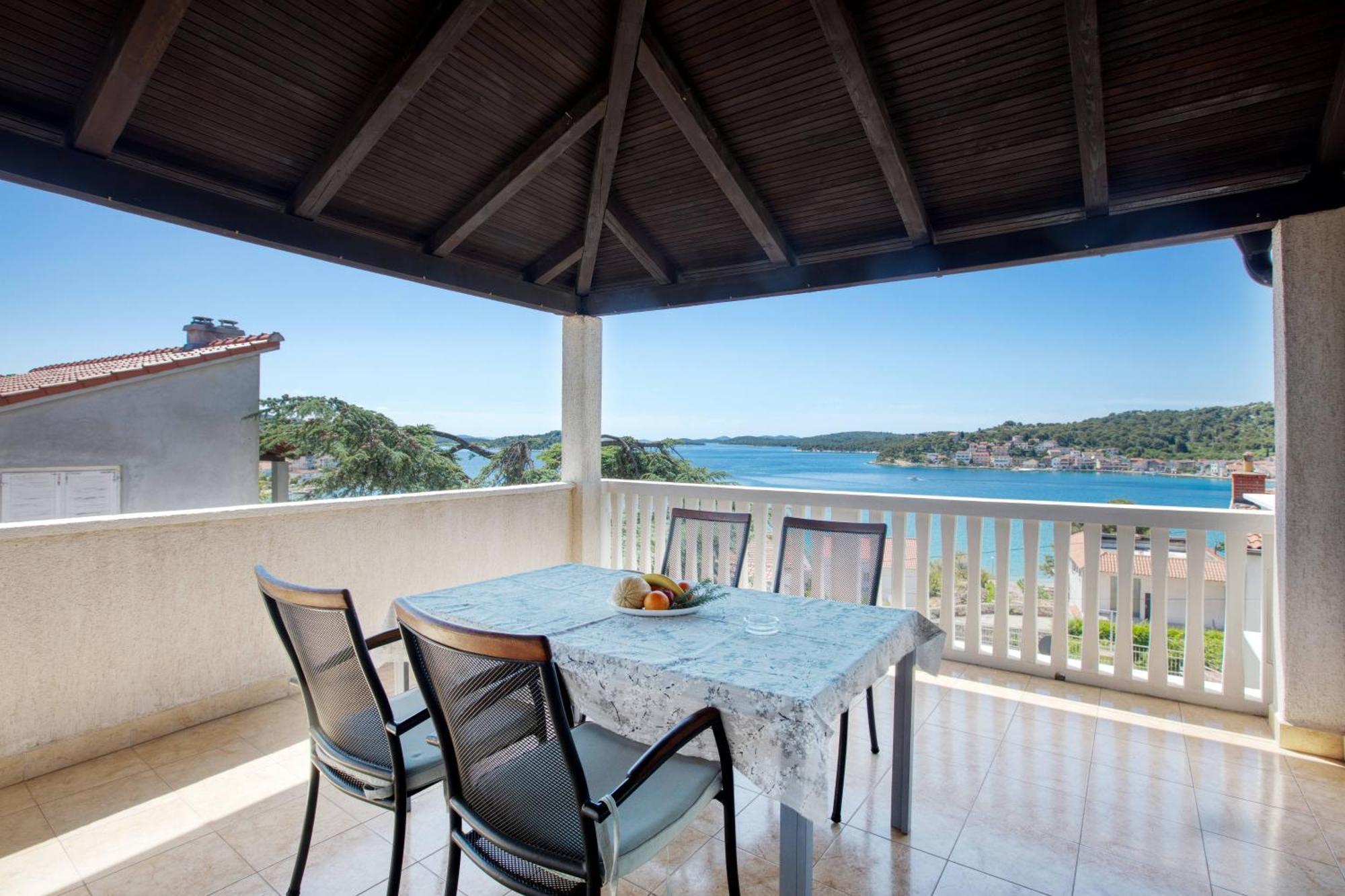 Apartments By The Sea Tisno, Murter - 812 Exterior foto